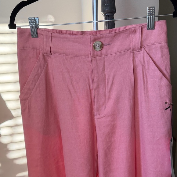 CAbi Pink Cruise Crop - Picture 6 of 8